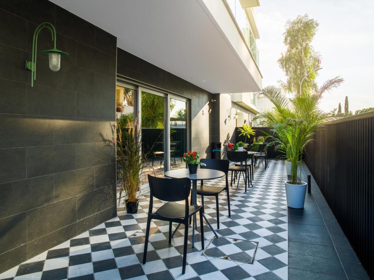 Liv Urban Suites Larnaca Exteriér fotografie